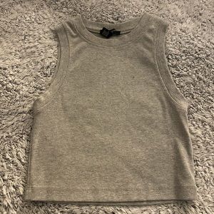 Light gray cropped tank